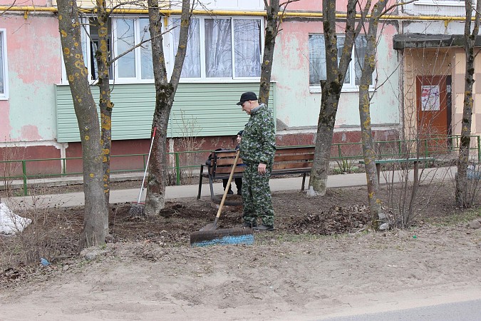 В Кинешме продолжается двухмесячник по санитарной очистке города фото 6