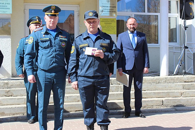 В Кинешме прошли торжества по случаю 20-летия городского поисково-спасательного отряда фото 14