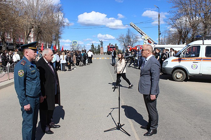 В Кинешме прошли торжества по случаю 20-летия городского поисково-спасательного отряда фото 28