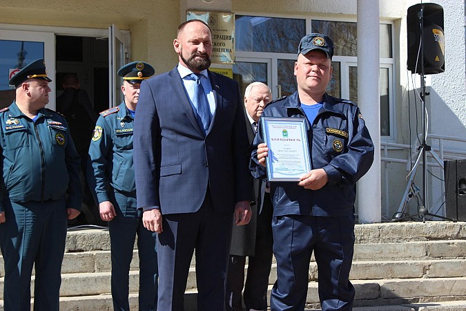 В Кинешме прошли торжества по случаю 20-летия городского поисково-спасательного отряда фото 20