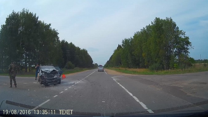 В Кинешемском районе столкнулись две «легковушки» фото 4