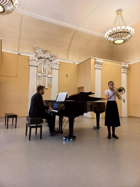 Учащиеся ДШИ победили на Всероссийском конкурсе исполнителей на духовых и ударных инструментах фото 4