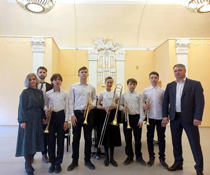 Учащиеся ДШИ победили на Всероссийском конкурсе исполнителей на духовых и ударных инструментах фото 2