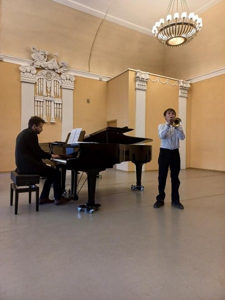 Учащиеся ДШИ победили на Всероссийском конкурсе исполнителей на духовых и ударных инструментах фото 6