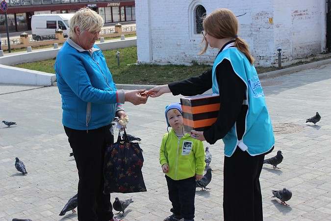 В преддверии Дня Победы в Кинешме раздадут 4 тысячи Георгиевских ленточек фото 7