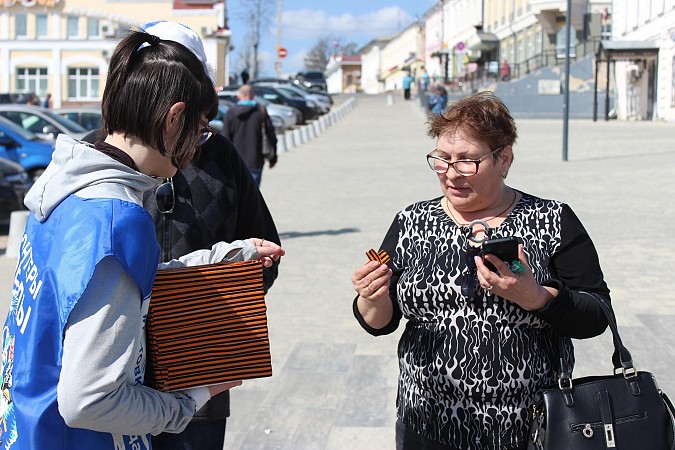 В преддверии Дня Победы в Кинешме раздадут 4 тысячи Георгиевских ленточек фото 6