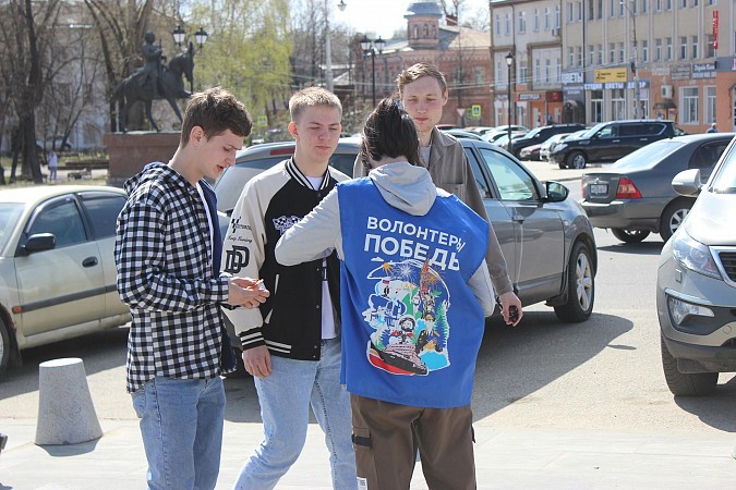 В преддверии Дня Победы в Кинешме раздадут 4 тысячи Георгиевских ленточек фото 8