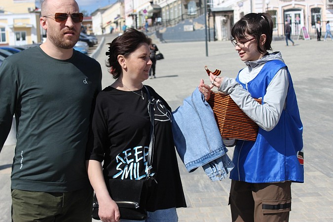 В преддверии Дня Победы в Кинешме раздадут 4 тысячи Георгиевских ленточек фото 2