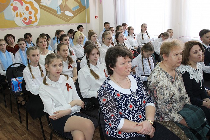 Гимназисты Кинешмы победили на городском смотре школьных хоров фото 10