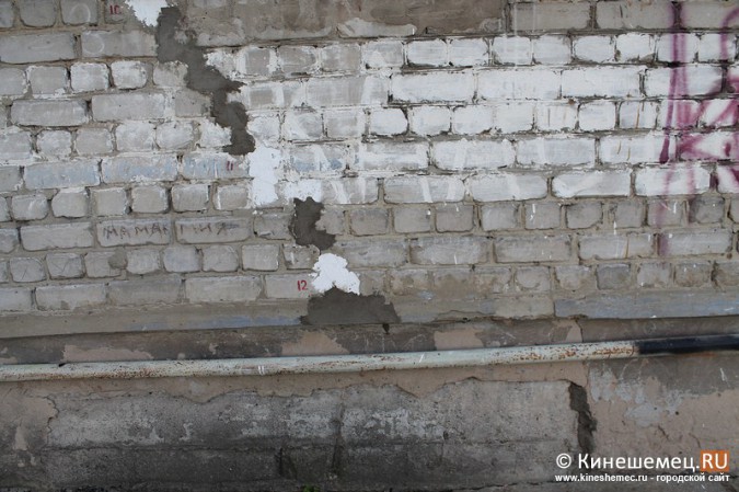 В Кинешме четырёхэтажный дом может рухнуть в Казоху фото 6