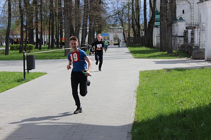 Самые интересные моменты легкоатлетической эстафеты в Кинешме фото 43