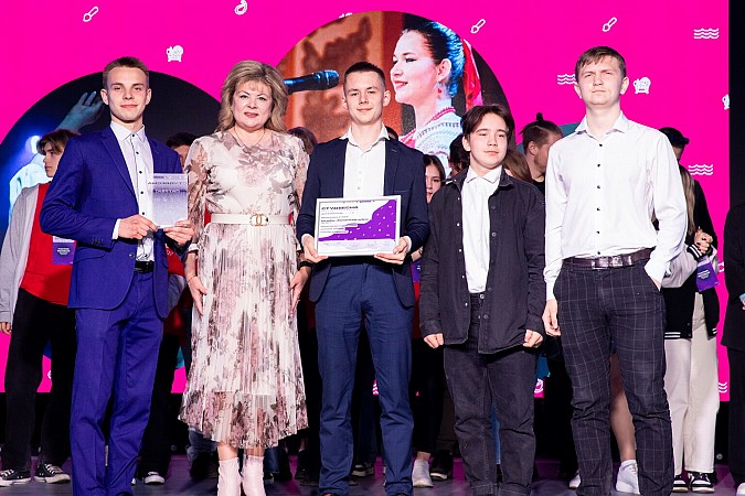 Студенты кинешемских колледжей - лауреаты областного фестиваля «Студенческая весна» фото 14