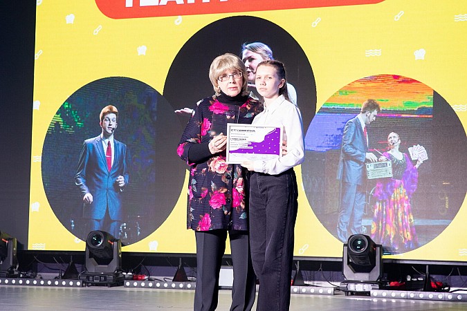 Студенты кинешемских колледжей - лауреаты областного фестиваля «Студенческая весна» фото 8