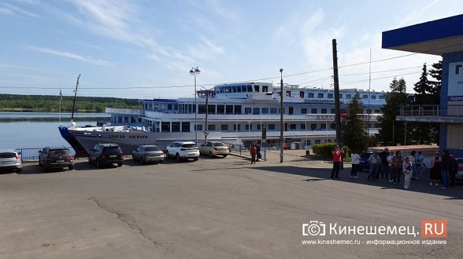 К причалу Кинешмы пришвартовались «Сергей Дягилев» и «Н.А.Некрасов» фото 4
