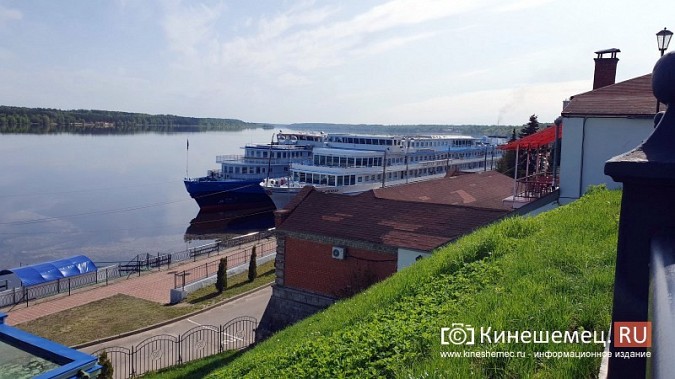 К причалу Кинешмы пришвартовались «Сергей Дягилев» и «Н.А.Некрасов» фото 3