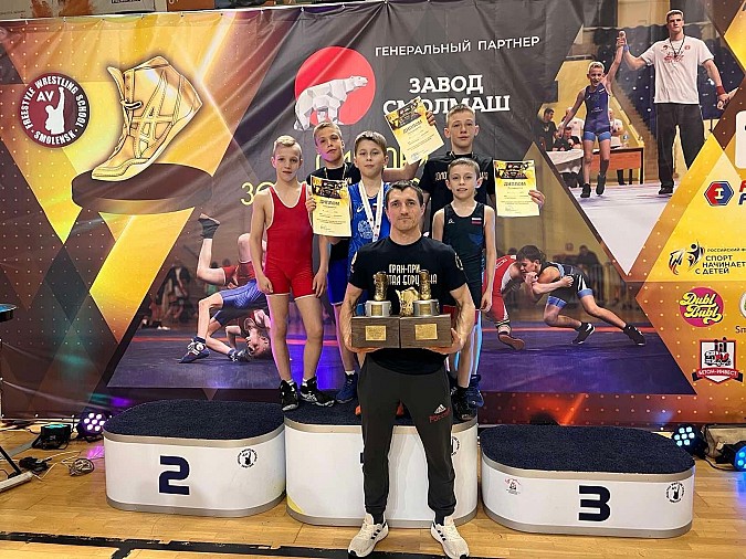 Кинешемцы завоевали награды «Золотой борцовки» в Смоленске фото 2