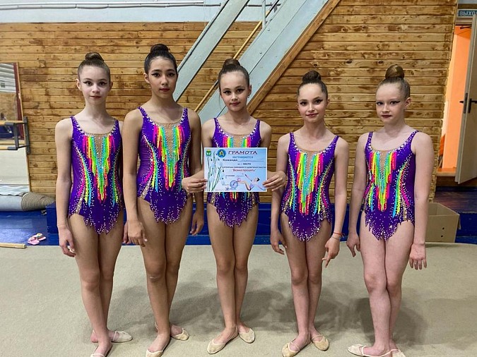 Кинешемские гимнастки взяли золото и бронзу на региональных соревнованиях фото 2