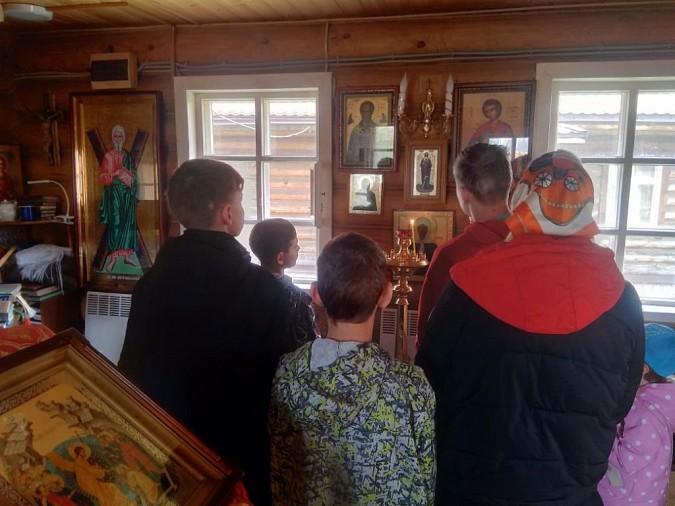 Воспитанники социально-реабилитационного центра посетили музей святителя Василия Кинешемского фото 2
