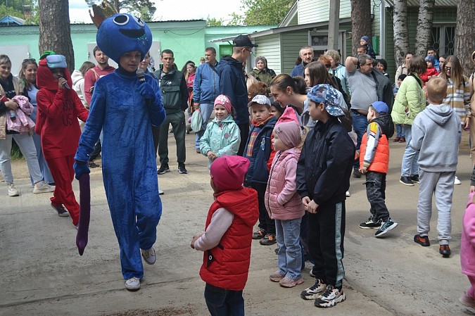 В Кинешме прошёл семейный праздник «День батутов» фото 6