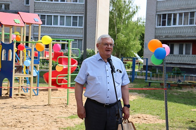 В деревне Дьячево открыли новую спортивно-игровую площадку фото 5