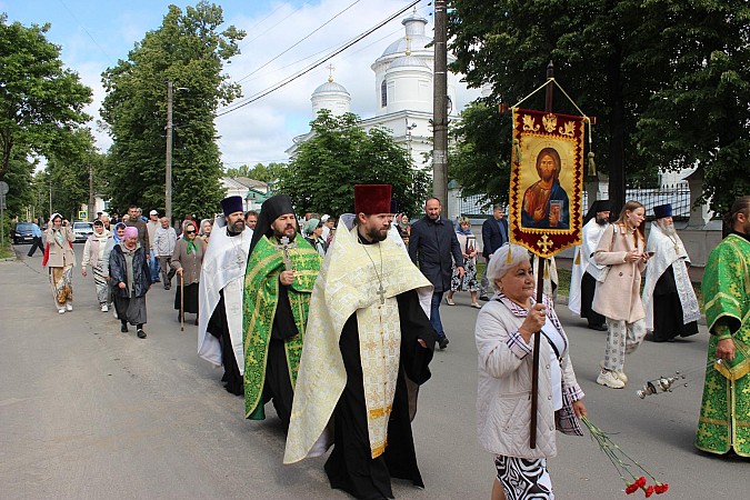 Кинешемцы почтили память земляков, павших в боях с поляками в 1609 году фото 16