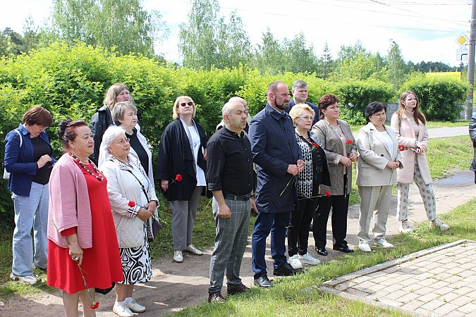 Кинешемцы почтили память земляков, павших в боях с поляками в 1609 году фото 13