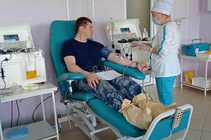 Сотрудники кинешемской колонии ИК-3 приняли участие в Дне донора фото 3