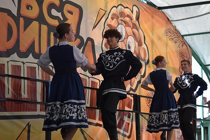 В Кинешме впервые состоялся большой семейный фестиваль  «Вся фишка в шишке» фото 38