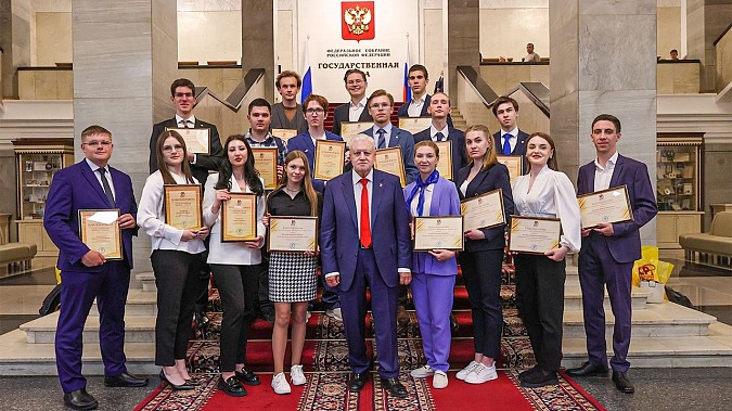 Зачем Западу нужен конфликт с Россией фото 2