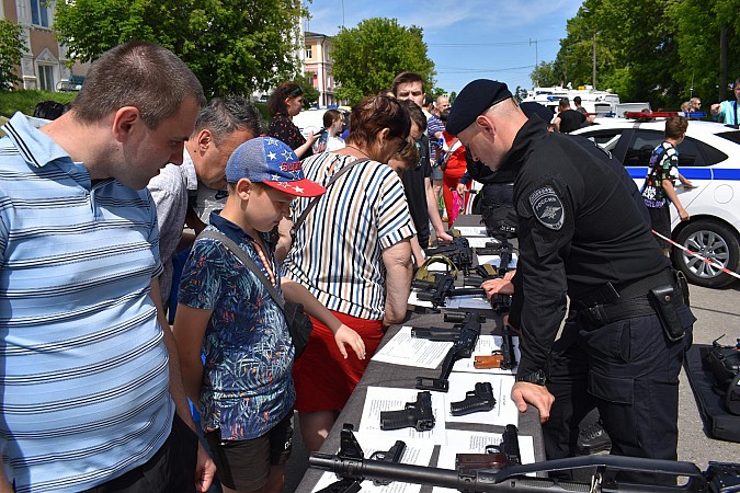 В День открытых дверей в Кинешме полиция продемонстрировала свою боеготовность фото 32