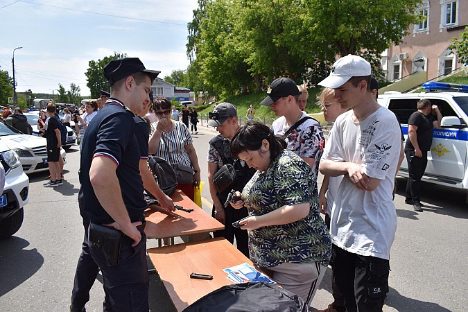 В День открытых дверей в Кинешме полиция продемонстрировала свою боеготовность фото 29