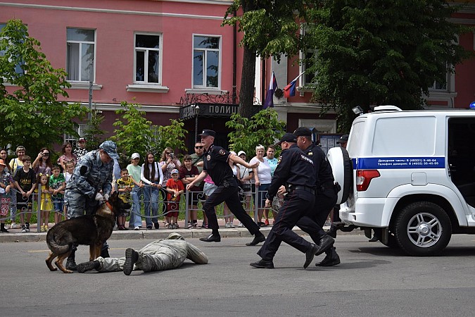 В День открытых дверей в Кинешме полиция продемонстрировала свою боеготовность фото 39