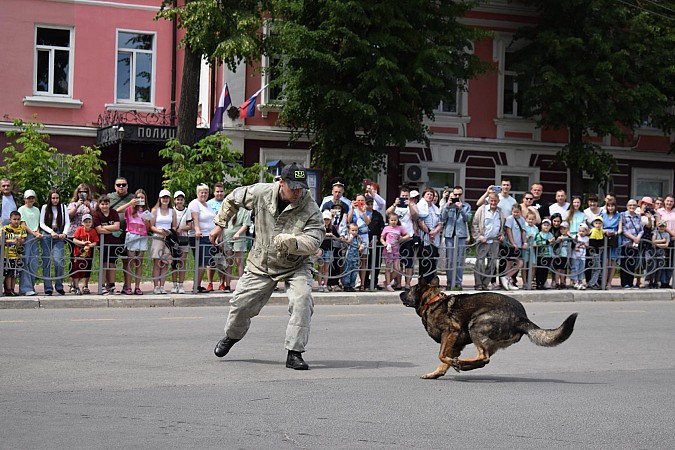 В День открытых дверей в Кинешме полиция продемонстрировала свою боеготовность фото 38