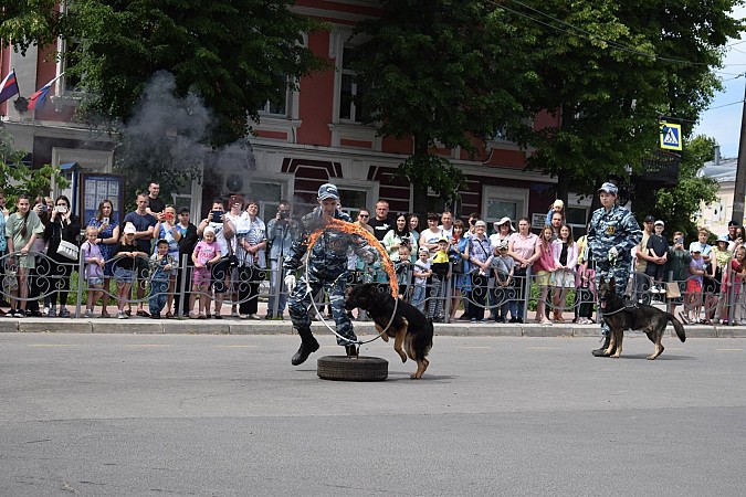 В День открытых дверей в Кинешме полиция продемонстрировала свою боеготовность фото 37