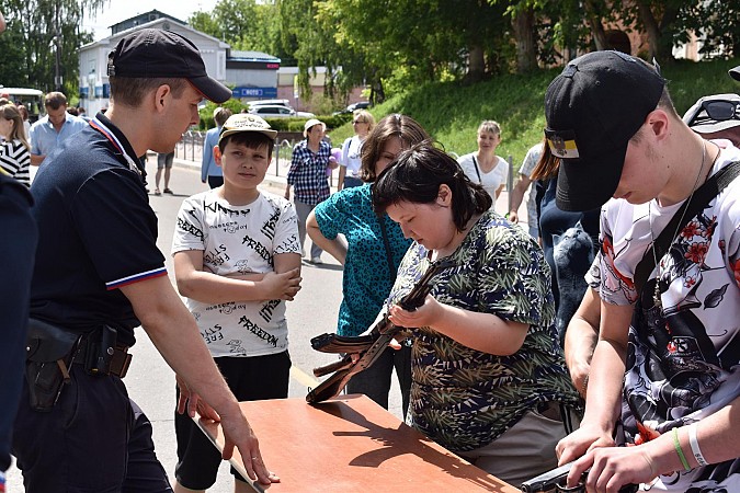 В День открытых дверей в Кинешме полиция продемонстрировала свою боеготовность фото 30