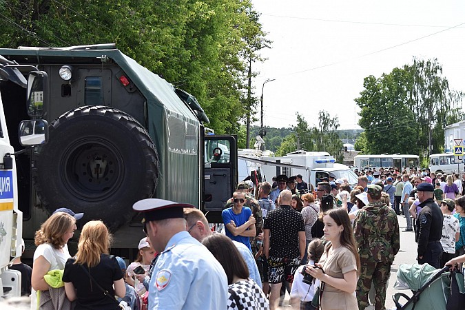 В День открытых дверей в Кинешме полиция продемонстрировала свою боеготовность фото 22