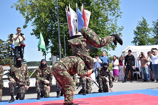 В День открытых дверей в Кинешме полиция продемонстрировала свою боеготовность фото 14