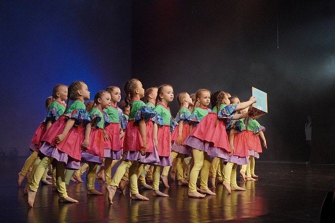 В Кинешме с аншлагом прошёл отчётный концерт школы танцев «Вдохновение» фото 51
