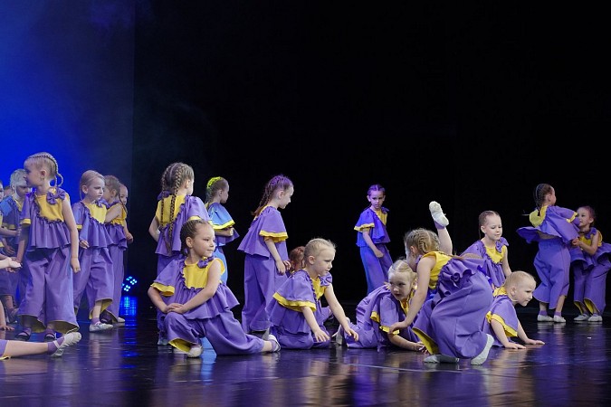 В Кинешме с аншлагом прошёл отчётный концерт школы танцев «Вдохновение» фото 39