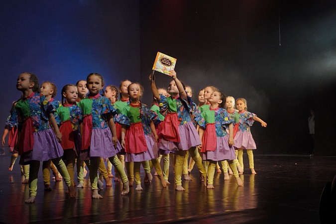 В Кинешме с аншлагом прошёл отчётный концерт школы танцев «Вдохновение» фото 50