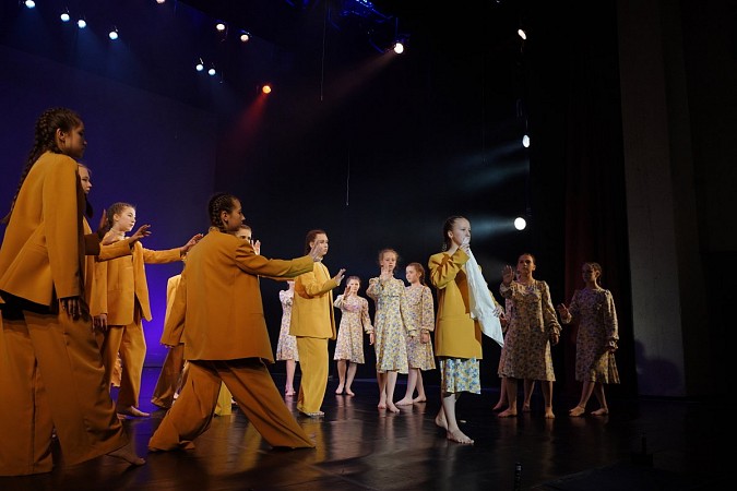 В Кинешме с аншлагом прошёл отчётный концерт школы танцев «Вдохновение» фото 52