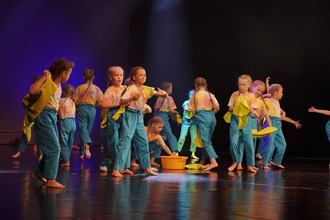 В Кинешме с аншлагом прошёл отчётный концерт школы танцев «Вдохновение» фото 47