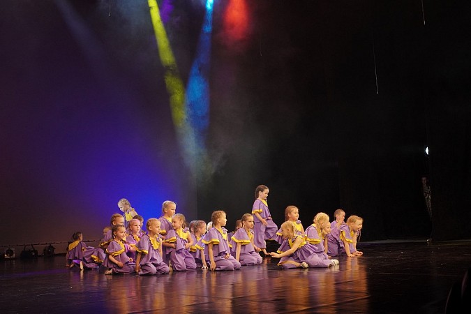 В Кинешме с аншлагом прошёл отчётный концерт школы танцев «Вдохновение» фото 40
