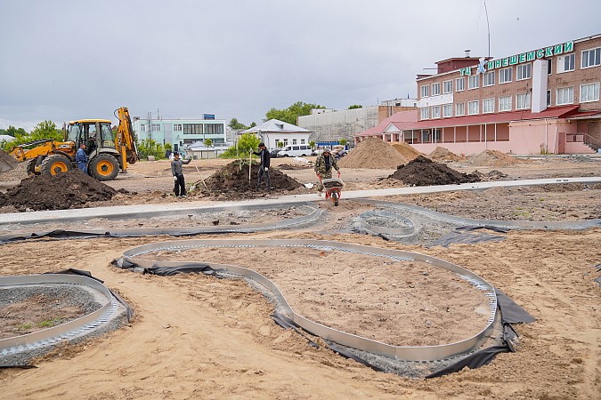 На стрелке у Никольского моста кинешемцы попросили губернатора уделить внимание микрорайонам фото 7
