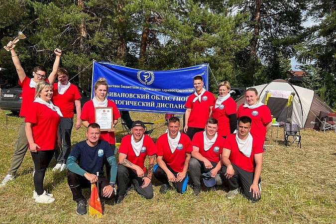 На стадионе в Решме прошел турслёт среди медицинских работников Ивановской области фото 3