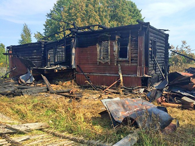 В Ивановской области 35-летняя женщина сожгла дом своего дяди фото 2