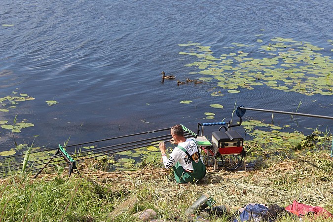 Команда Московской области выиграла чемпионат России по рыбной ловле в Кинешме фото 7