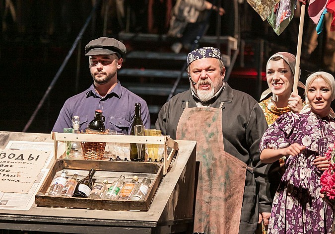 Кинешемский театр показал яркую премьеру мюзикла «Кто ты, Мария Климова?» фото 4