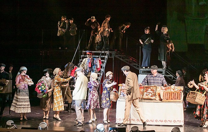 Кинешемский театр показал яркую премьеру мюзикла «Кто ты, Мария Климова?» фото 2