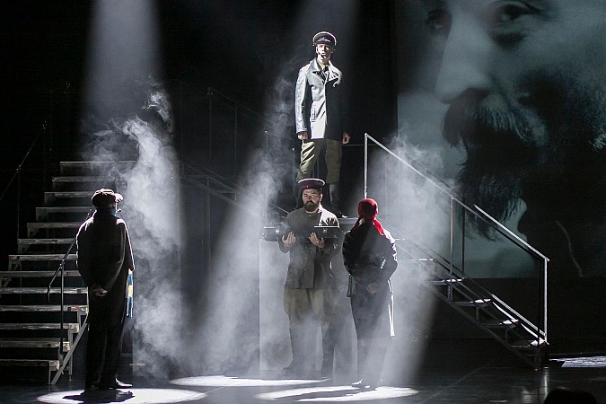 Кинешемский театр показал яркую премьеру мюзикла «Кто ты, Мария Климова?» фото 33